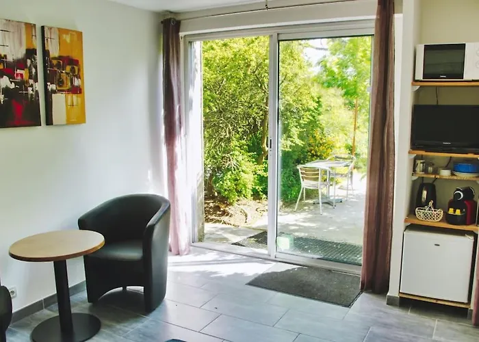 Apartment Independante Au Calme.